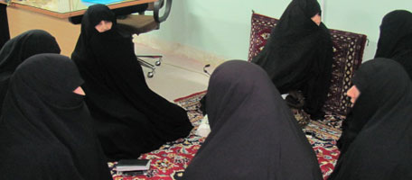 تصویر از برگزاری حلقه‌های صالحین در مدرسه علمیه حضرت زینب سلام الله علیها